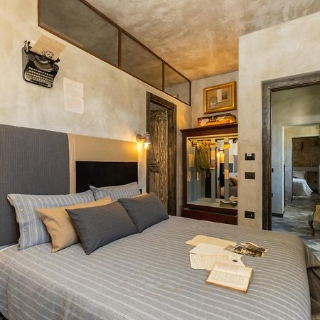 Via Roma Charming Rooms Baunei Bagian luar foto