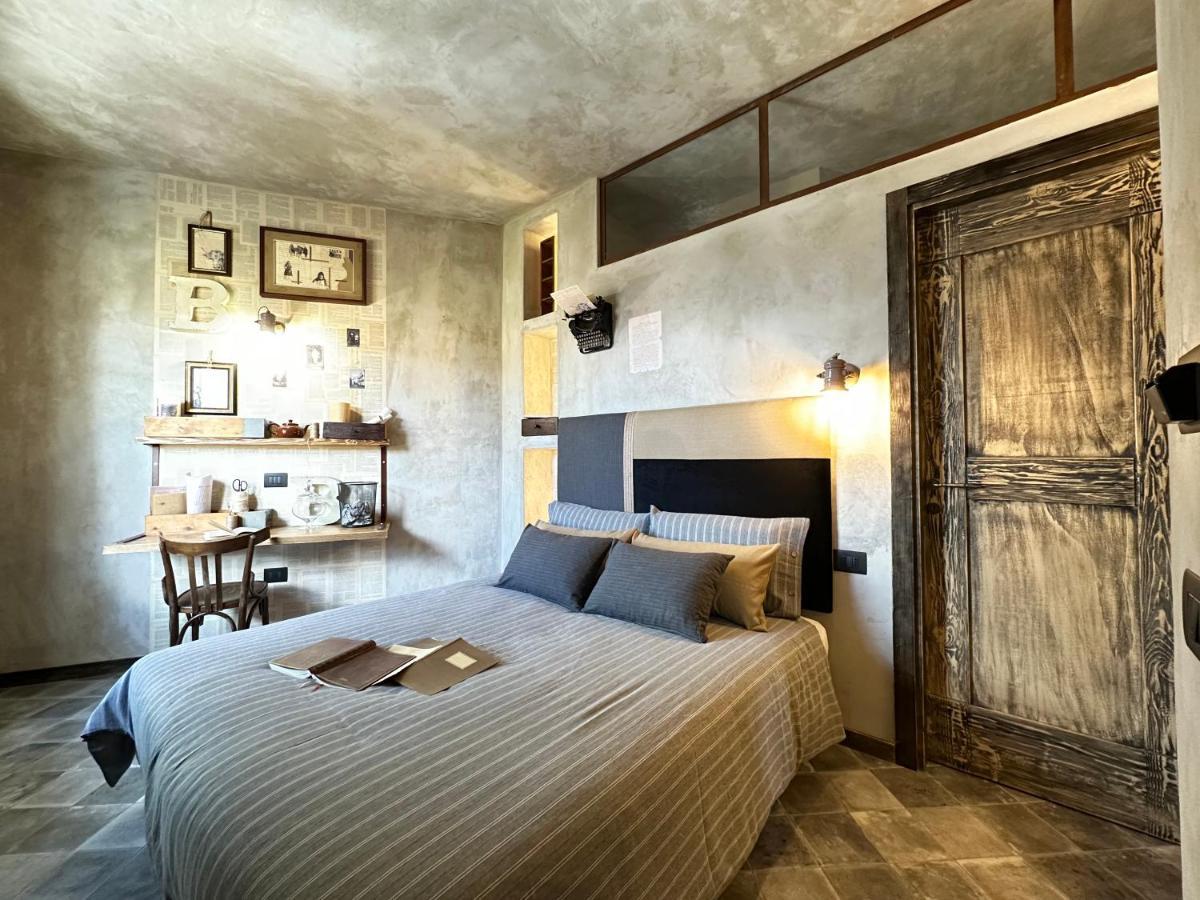 Via Roma Charming Rooms Baunei Bagian luar foto