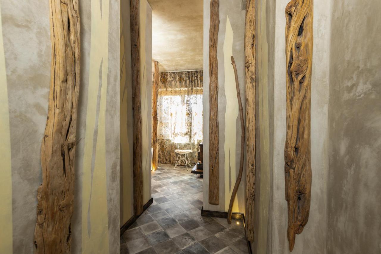 Via Roma Charming Rooms Baunei Bagian luar foto