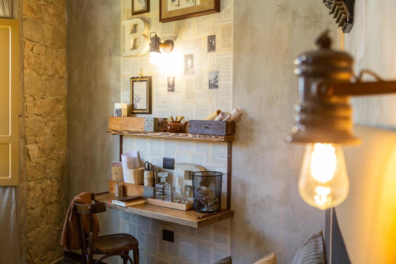 Via Roma Charming Rooms Baunei Bagian luar foto