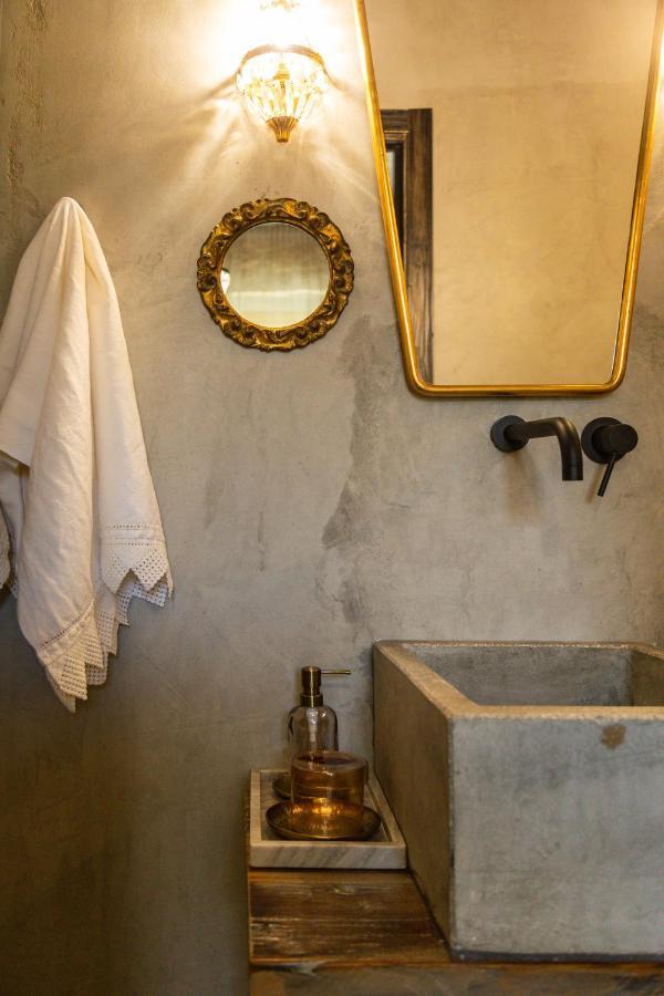 Via Roma Charming Rooms Baunei Bagian luar foto