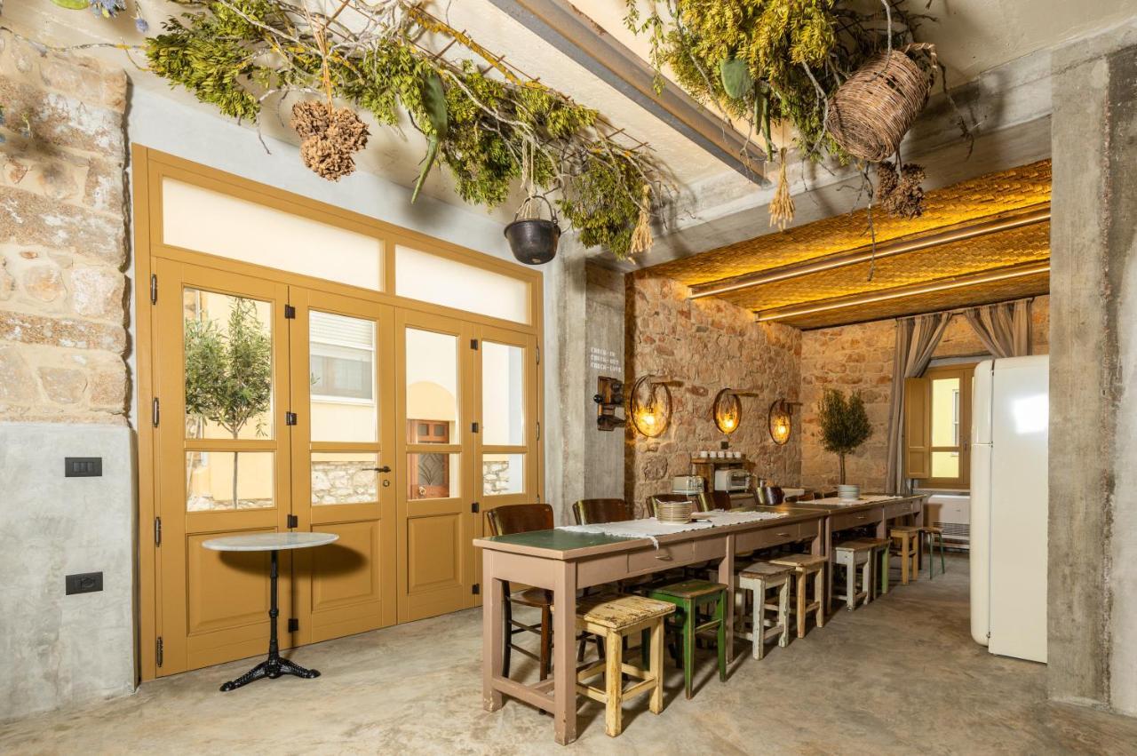 Via Roma Charming Rooms Baunei Bagian luar foto