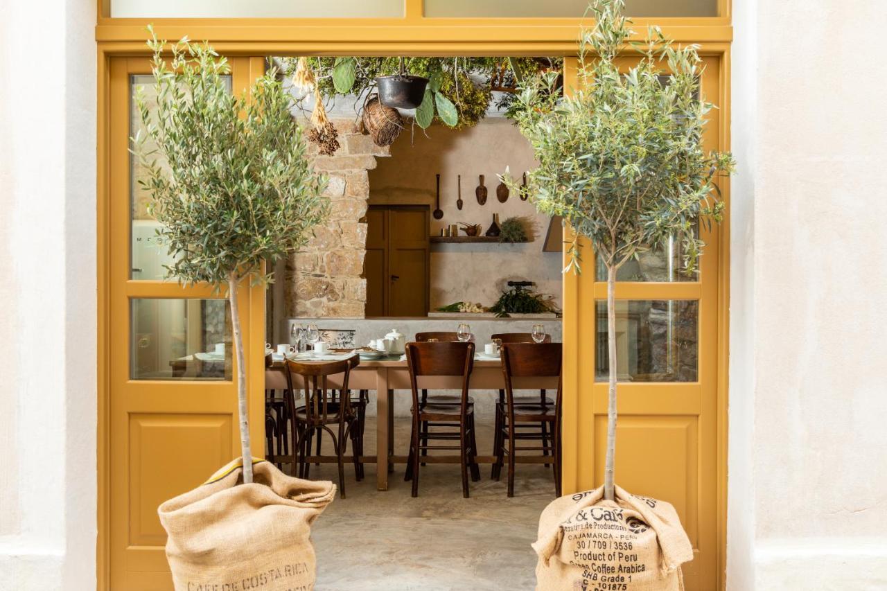 Via Roma Charming Rooms Baunei Bagian luar foto