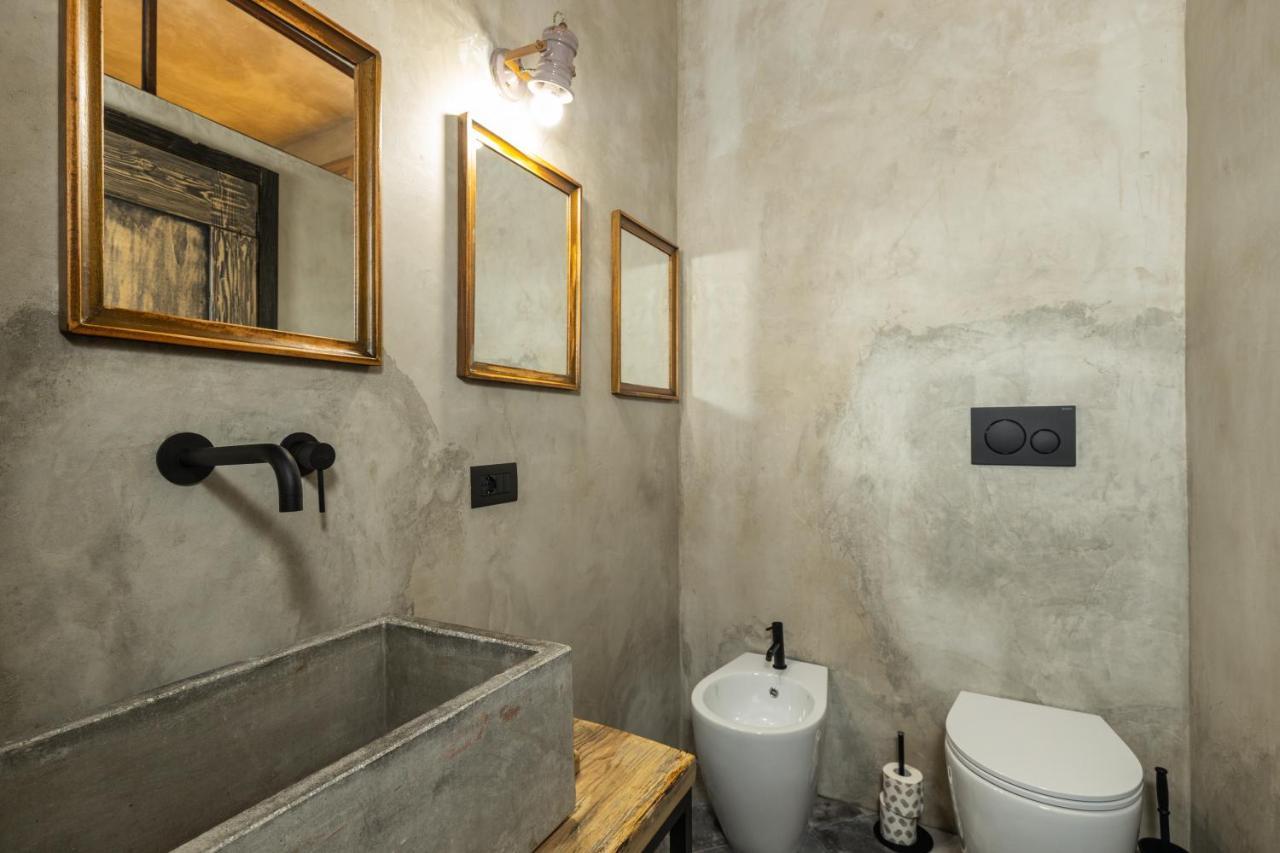 Via Roma Charming Rooms Baunei Bagian luar foto