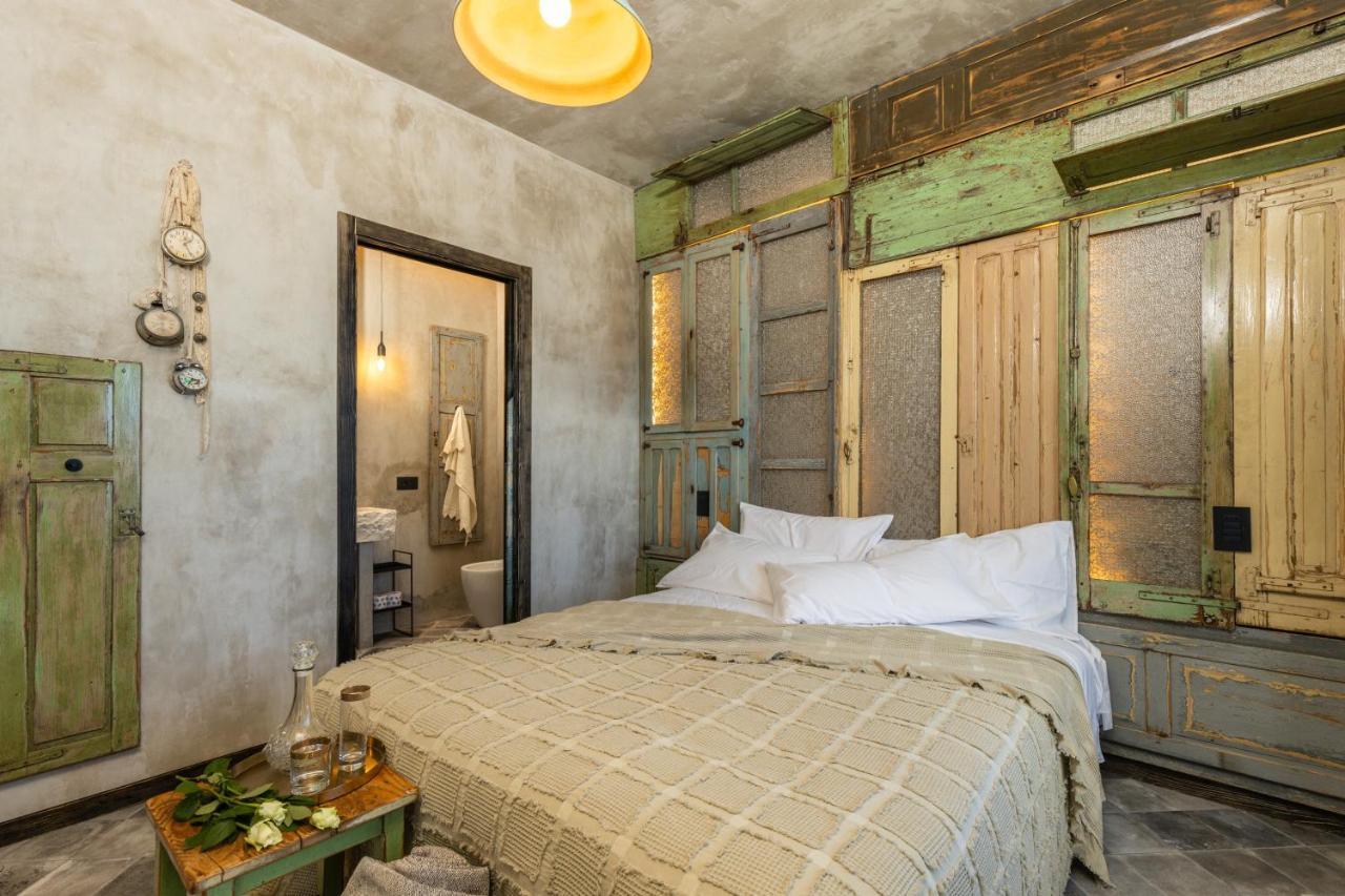 Via Roma Charming Rooms Baunei Bagian luar foto